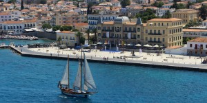 Ταξί - Υπηρεσίες Μεταφοράς Προσώπων - Ερμιόνη - Πορτοχέλι - Κρανίδι - Σπέτσες - Ναύπλιο - Μυκήνες - Αρχαίο Θέατρο Επιδαύρου - Εκδρομές - Ξενοδοχεία Ερμιονίδας